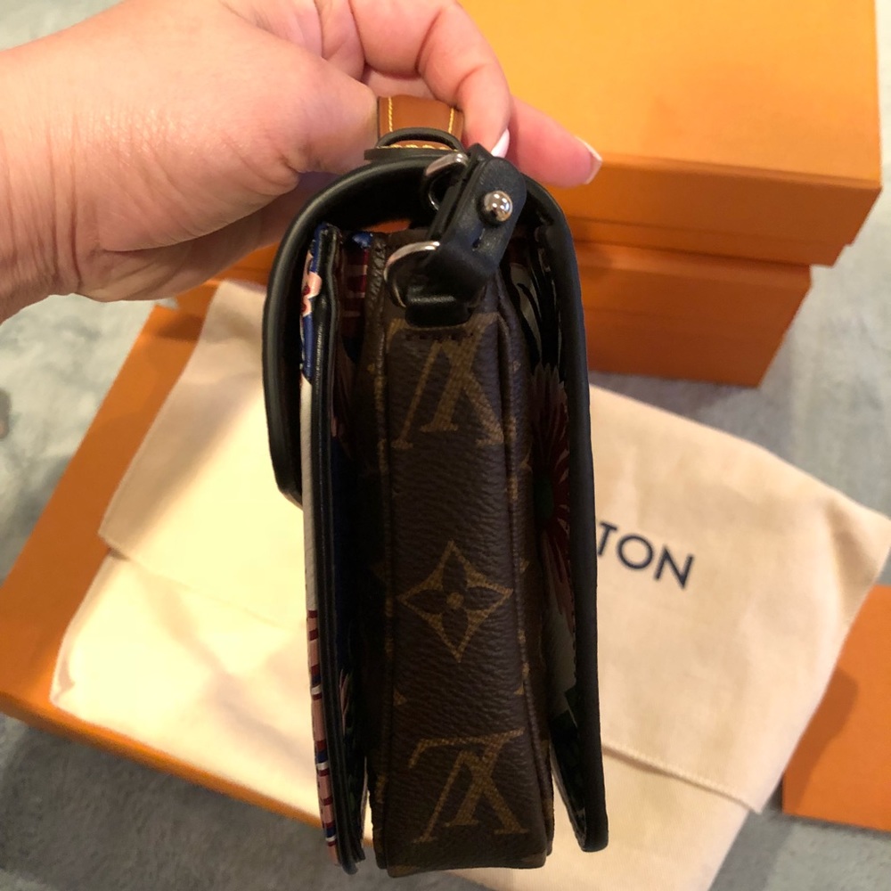 🌟🌟 New Authentic LV Pochette Métis Mini🌟🌟 - Picture 6 of 9